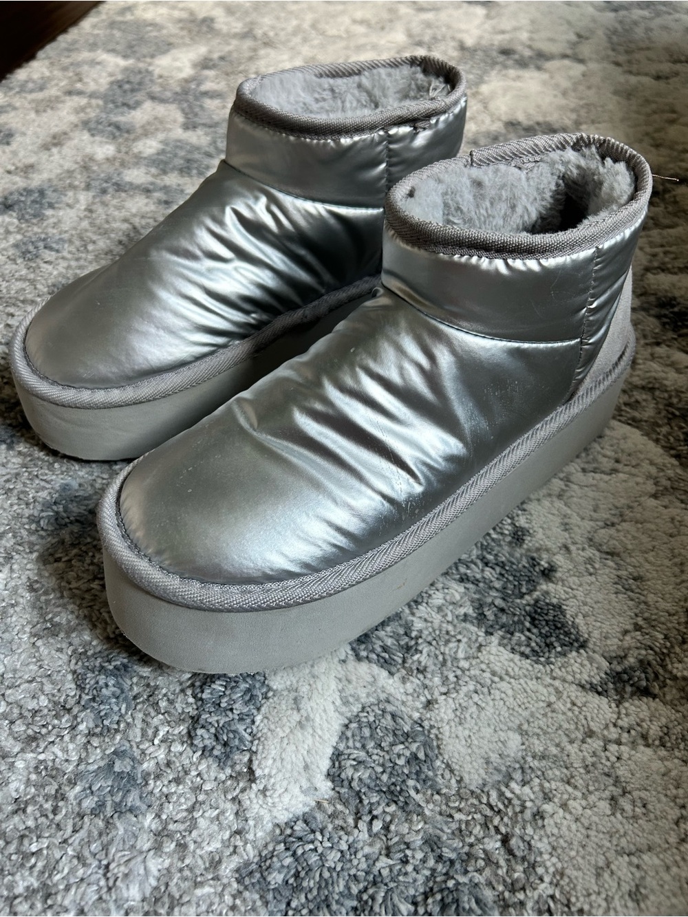 Steve Madden Silver Sonikk Puffer Platform Booties - Cozy Faux-Fur Lining